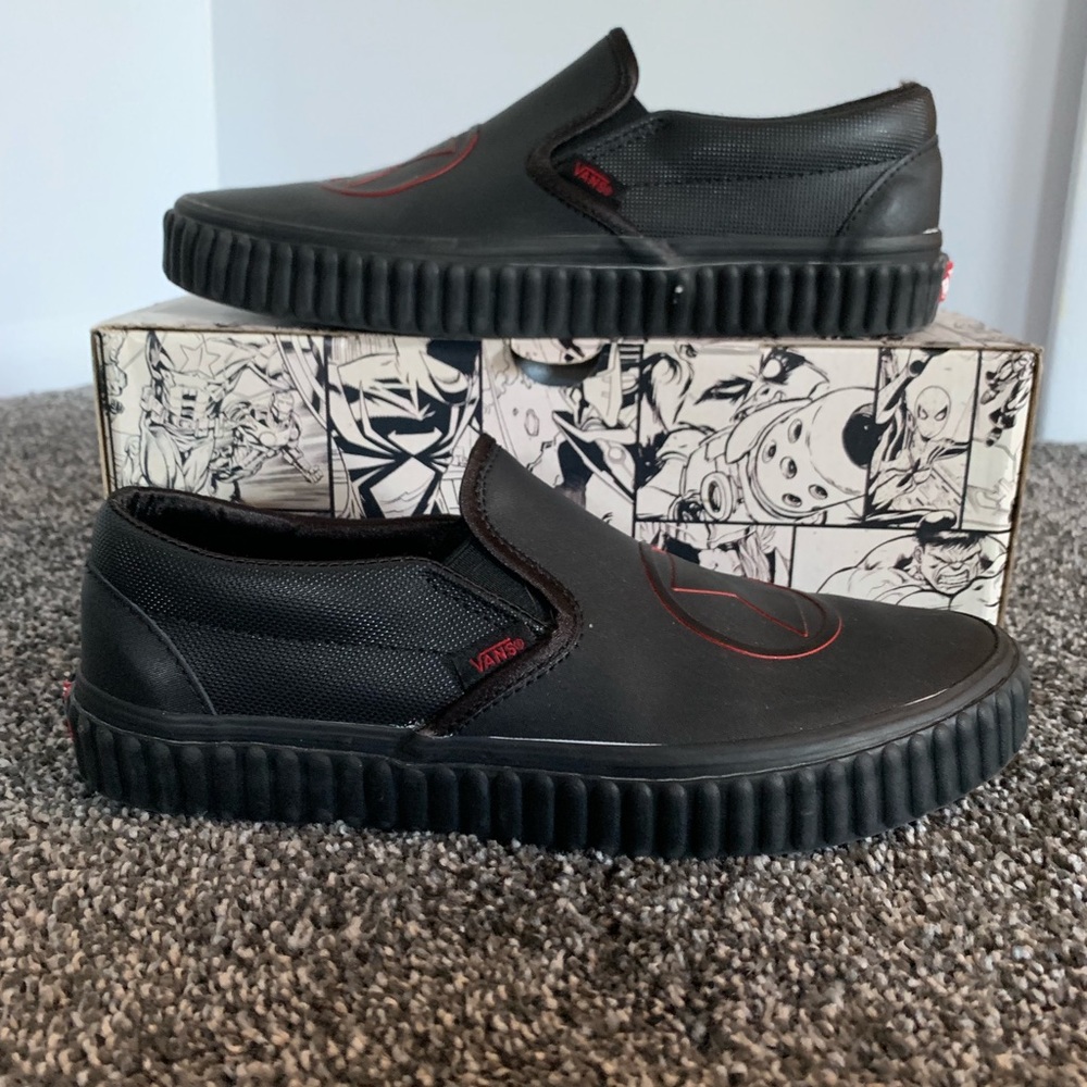 Black widow limited edition marvel x vans
